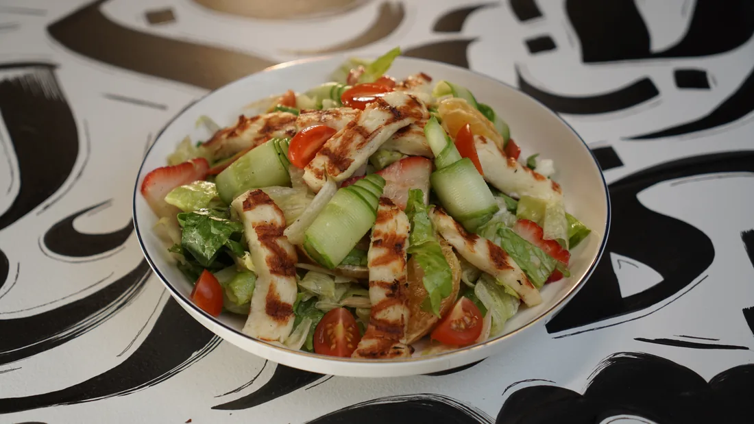 Halloumi Salad
